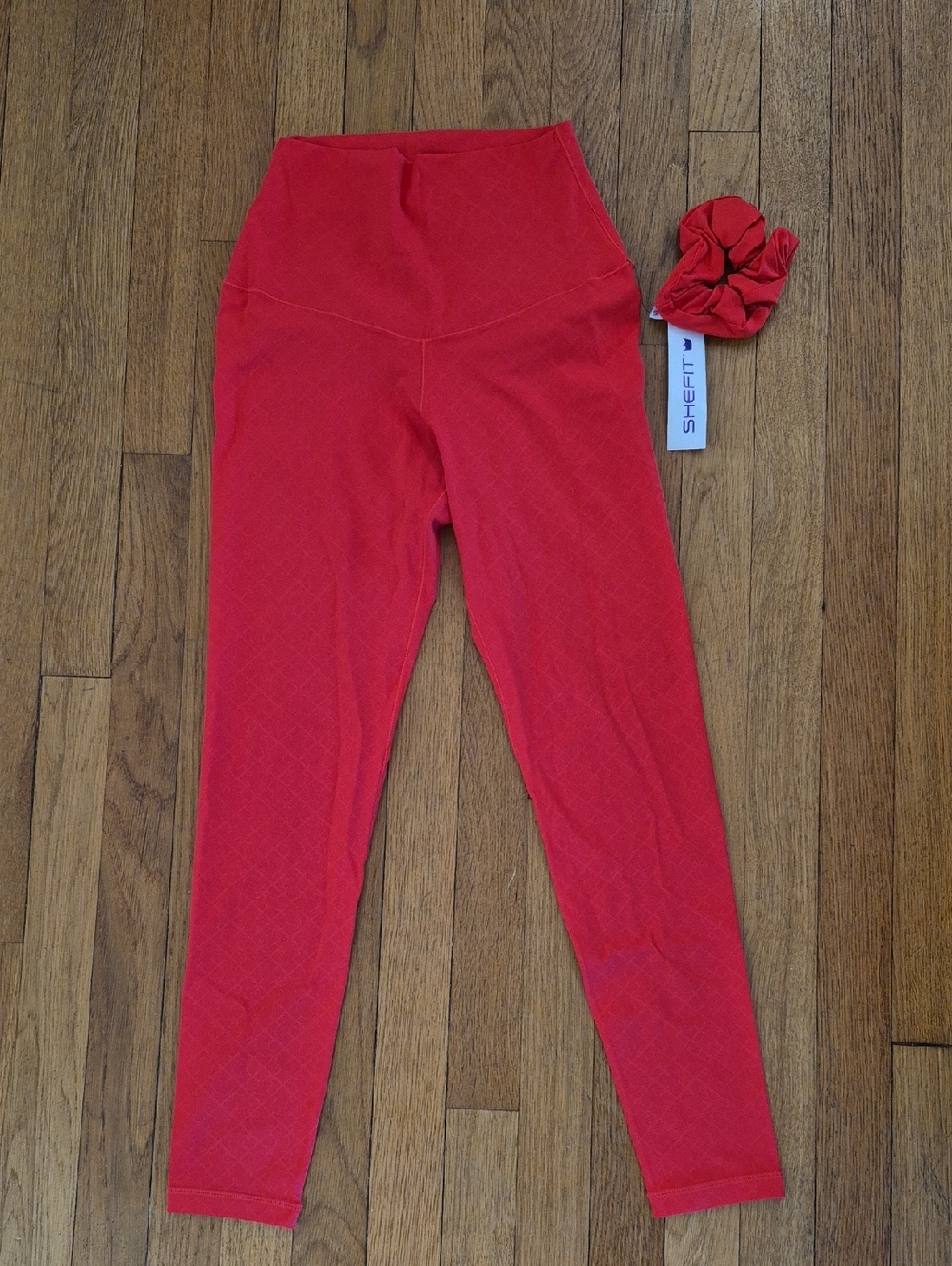 SheFit Boss Leggings In Red
